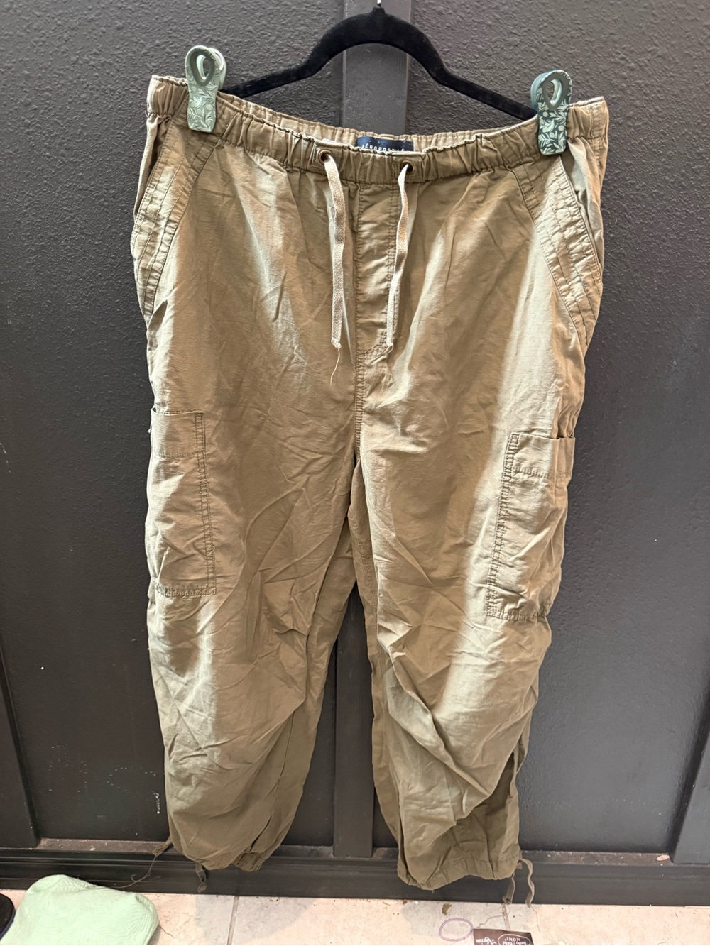Aeropostale Olive Green Cargo Pants with Drawstring Waist